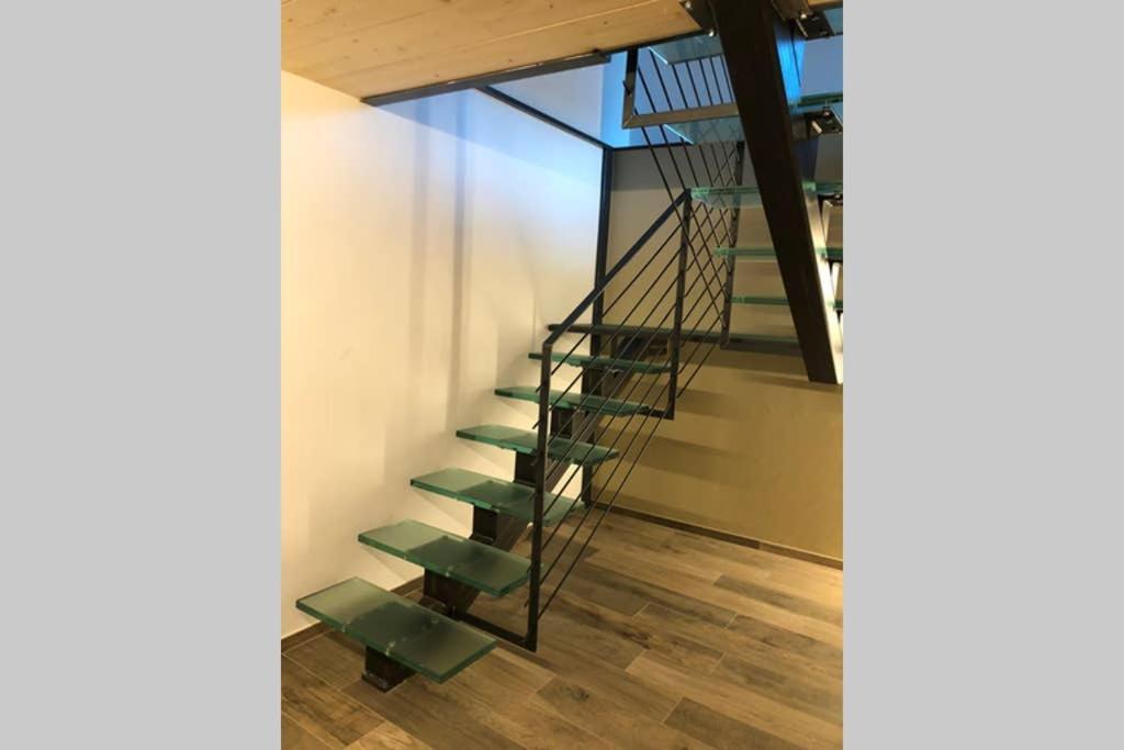 Grand Appartement Avec Terrasse A Chez-Les-Reuses Orsières エクステリア 写真